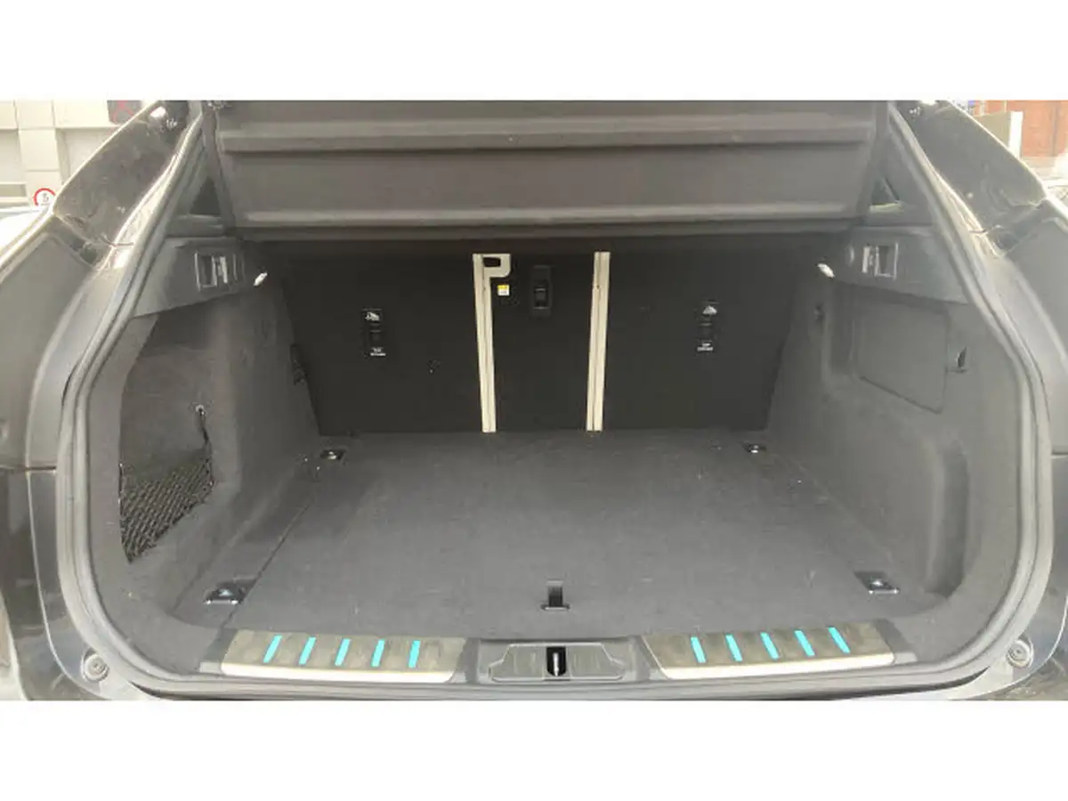 2022-jaguar-f-pace-20-d200-r-dynamic-black-big-9