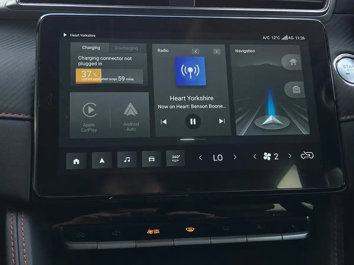 2024-mg-zs-suv-e-trophy-connect-ev-176ps-big-9
