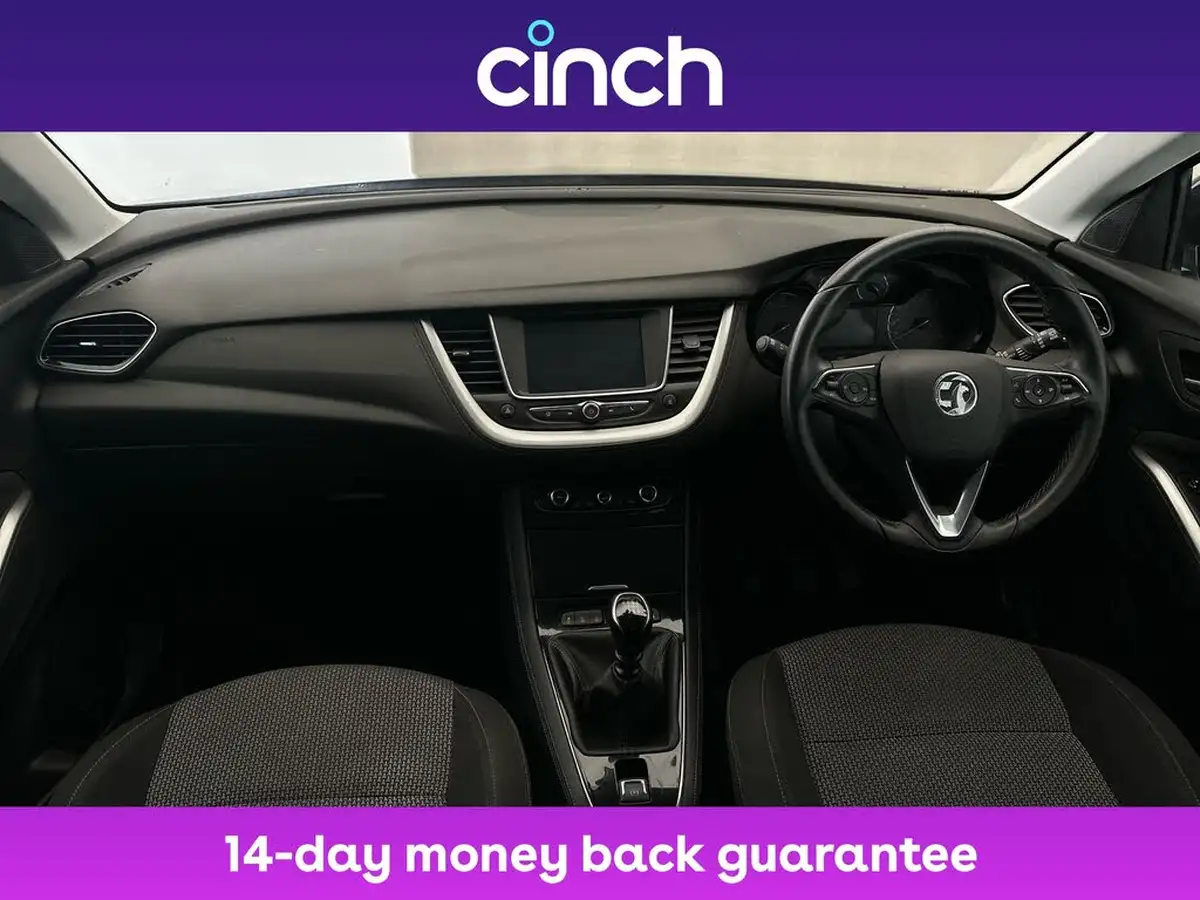 2018-vauxhall-grandland-x-12-se-130ps-big-10
