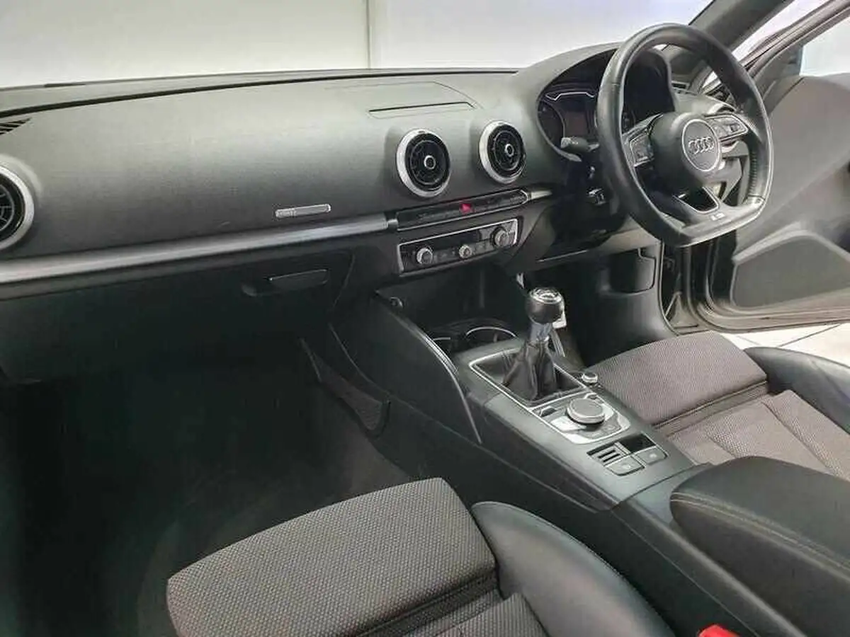 2018-audi-a3-15-tfsi-s-line-sportback-5d-big-23