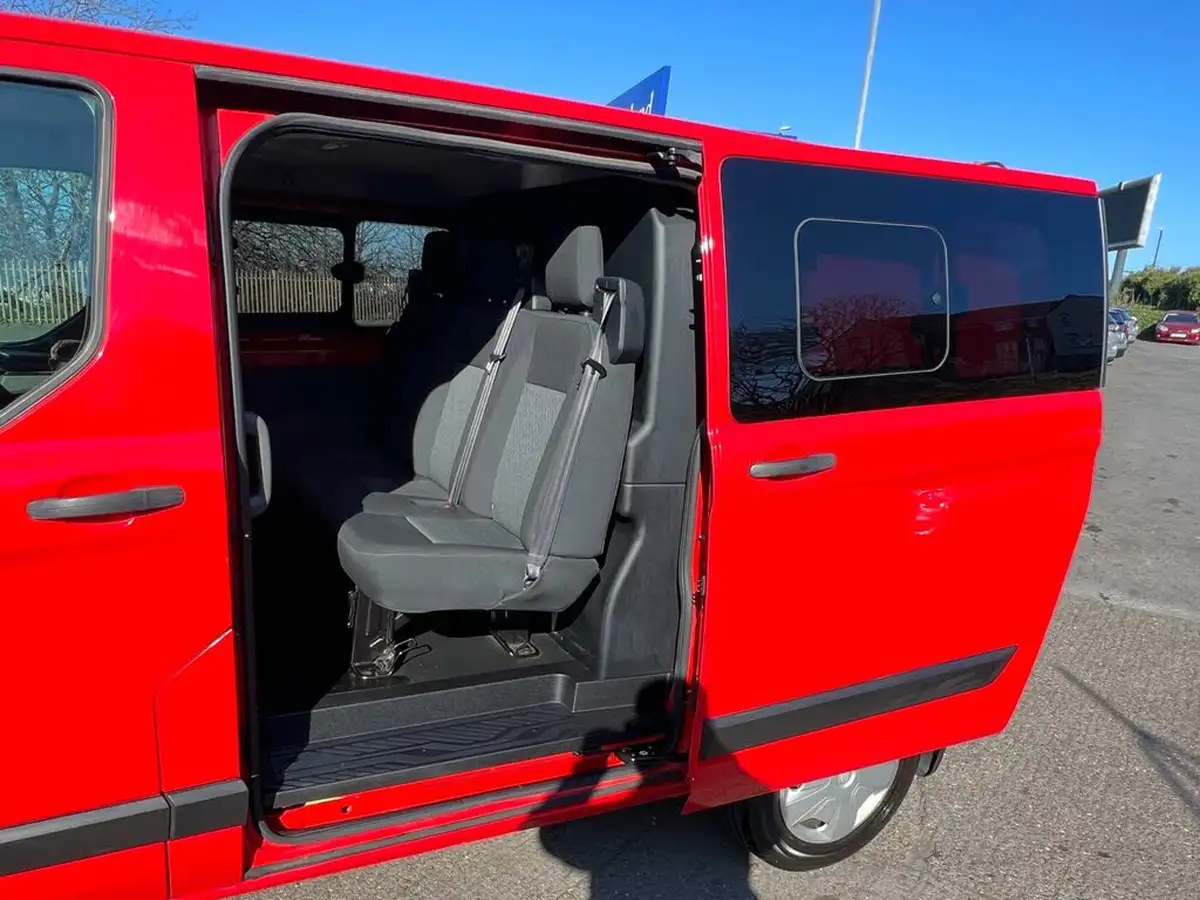 2018-ford-transit-custom-20tdci-320-l1h1-trend-130pseu6-double-cab-in-van-big-7