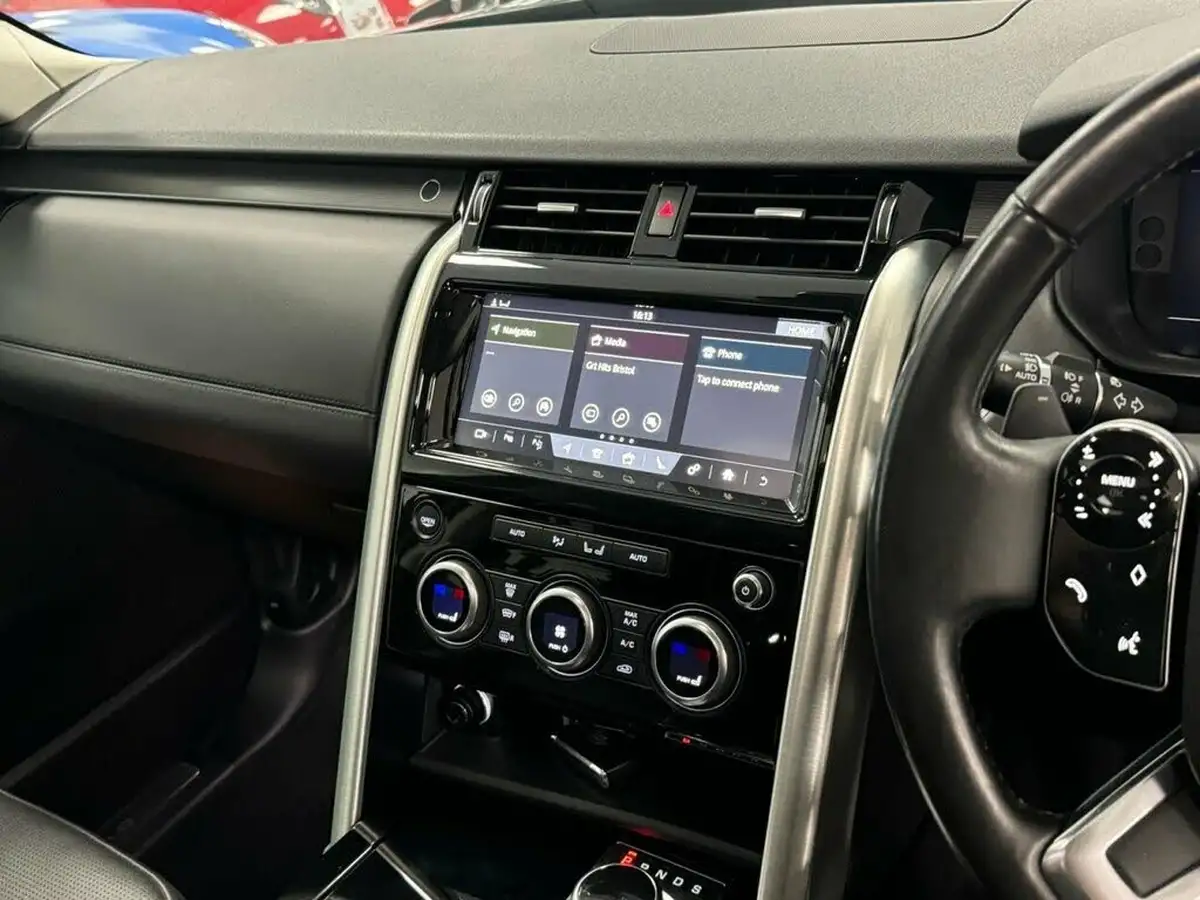 2019-land-rover-discovery-30-sd-v6-hse-luxury-big-41