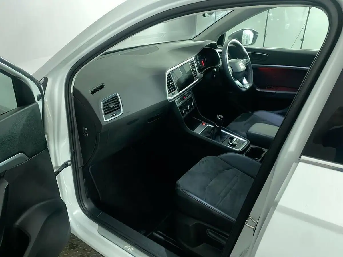 2023-seat-ateca-15-ecotsi-fr-big-16