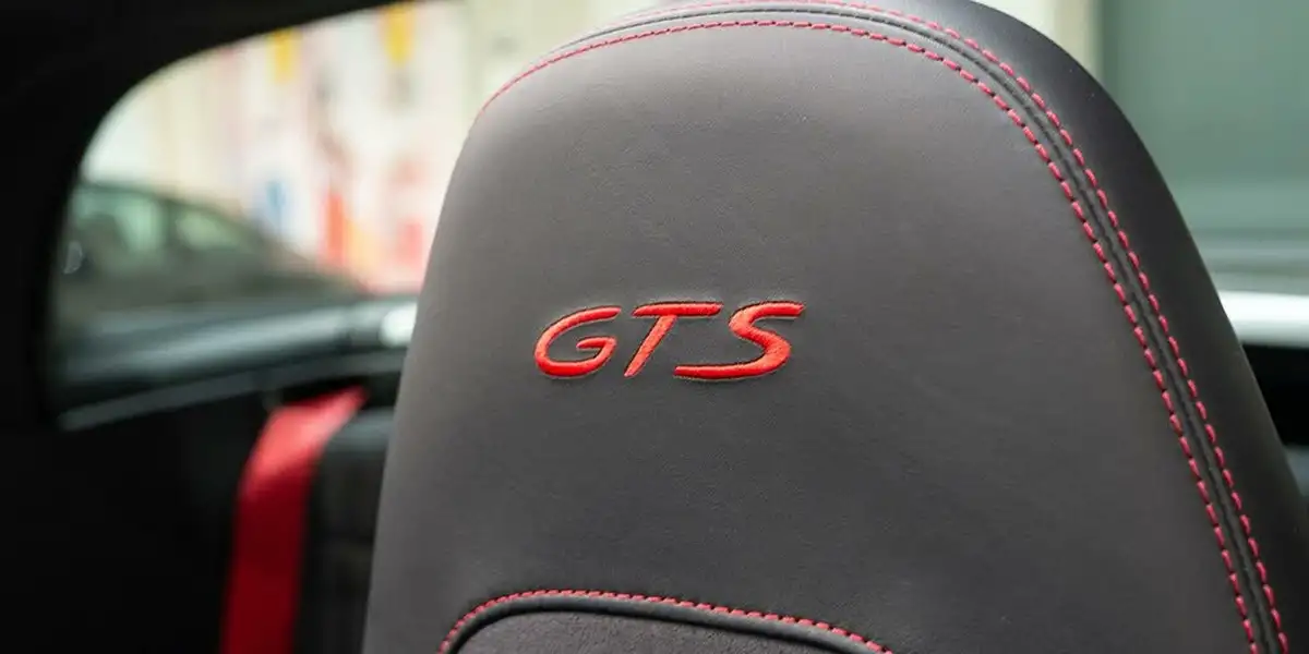 2018-porsche-911-30-targa-4-gts-450bhp-pdk-big-33