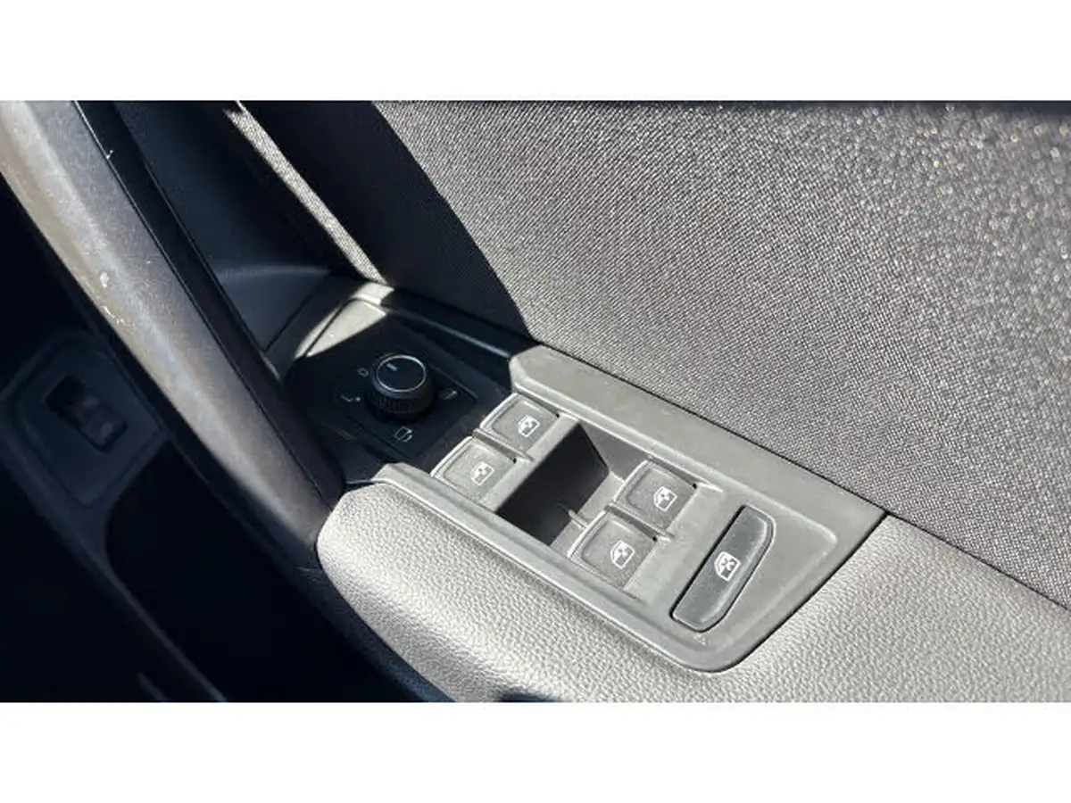 2023-volkswagen-tiguan-allspace-15-tsi-r-line-big-59