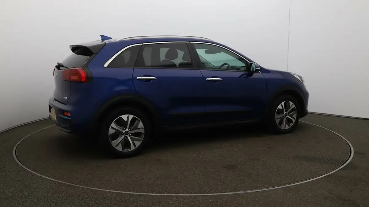 2022-kia-e-niro-ev-3-big-45