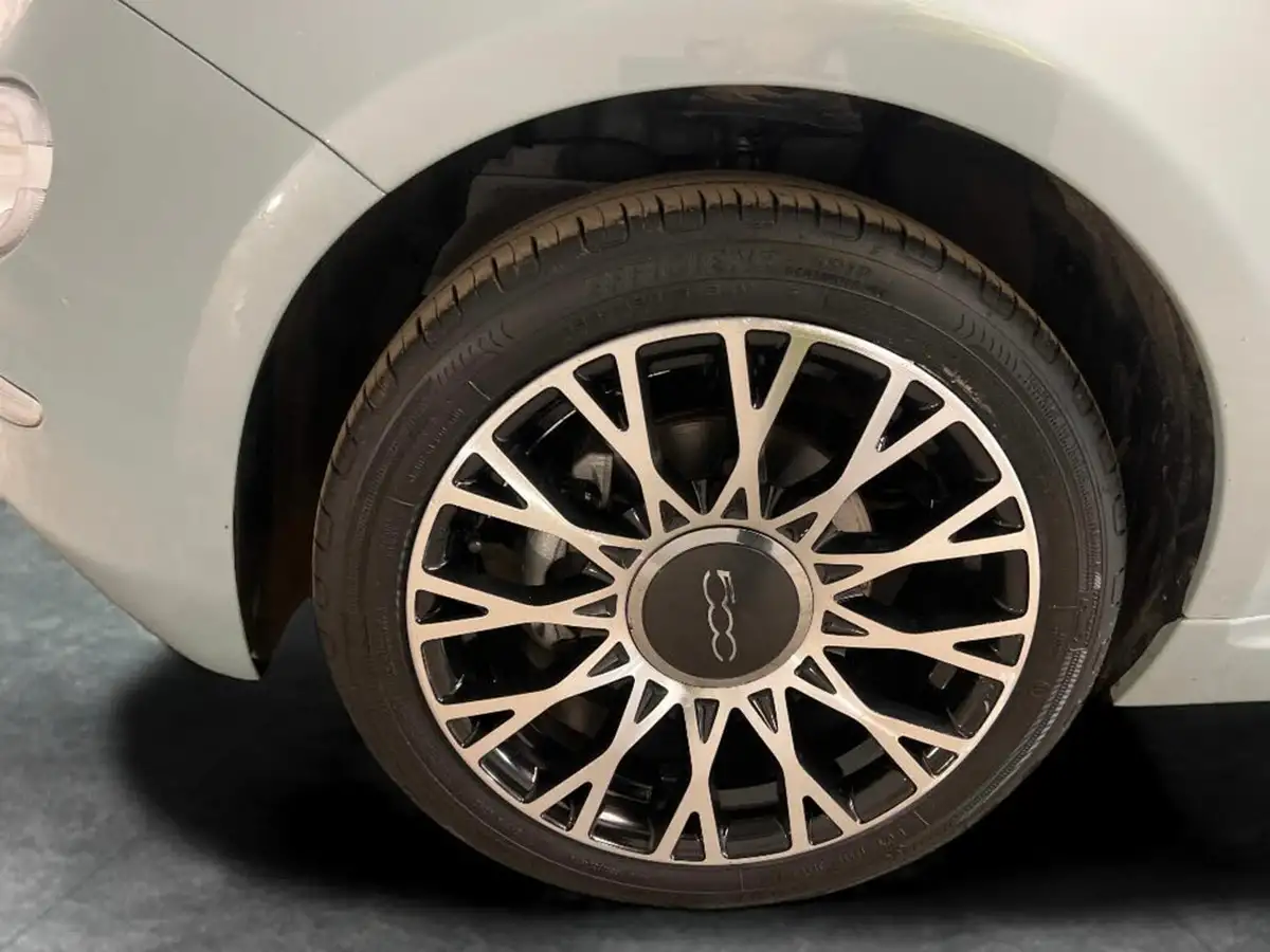 2024-fiat-500-10-top-big-19