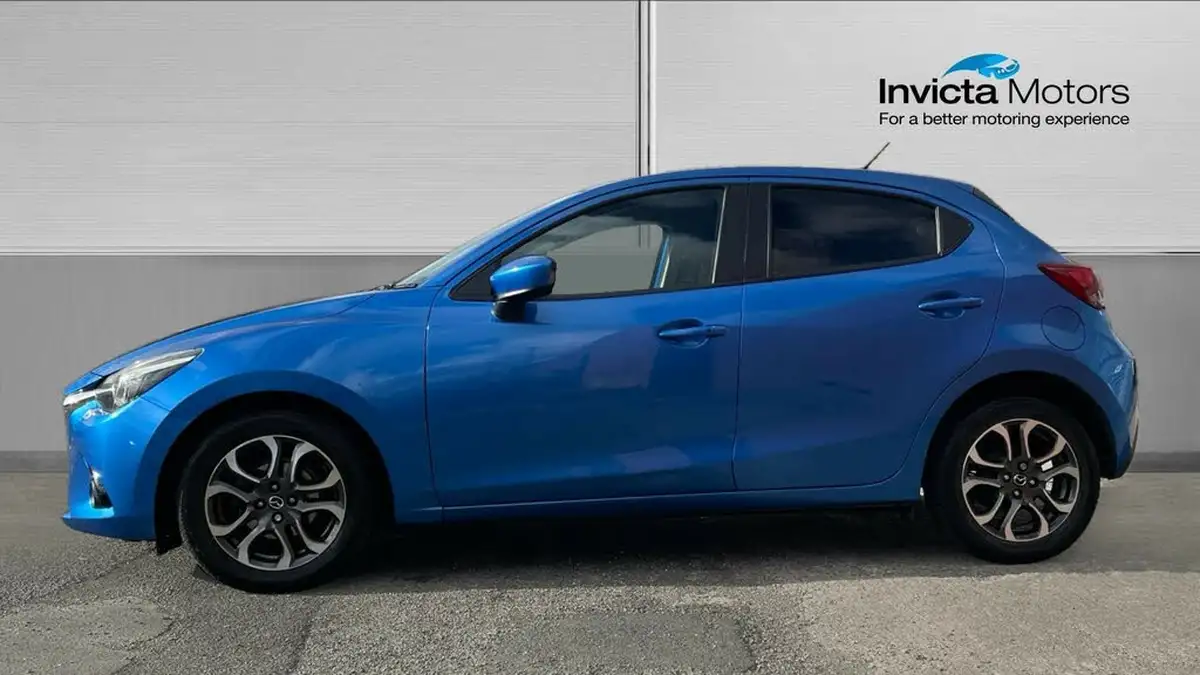 2017-mazda-mazda2-15-sport-nav-115ps-big-5