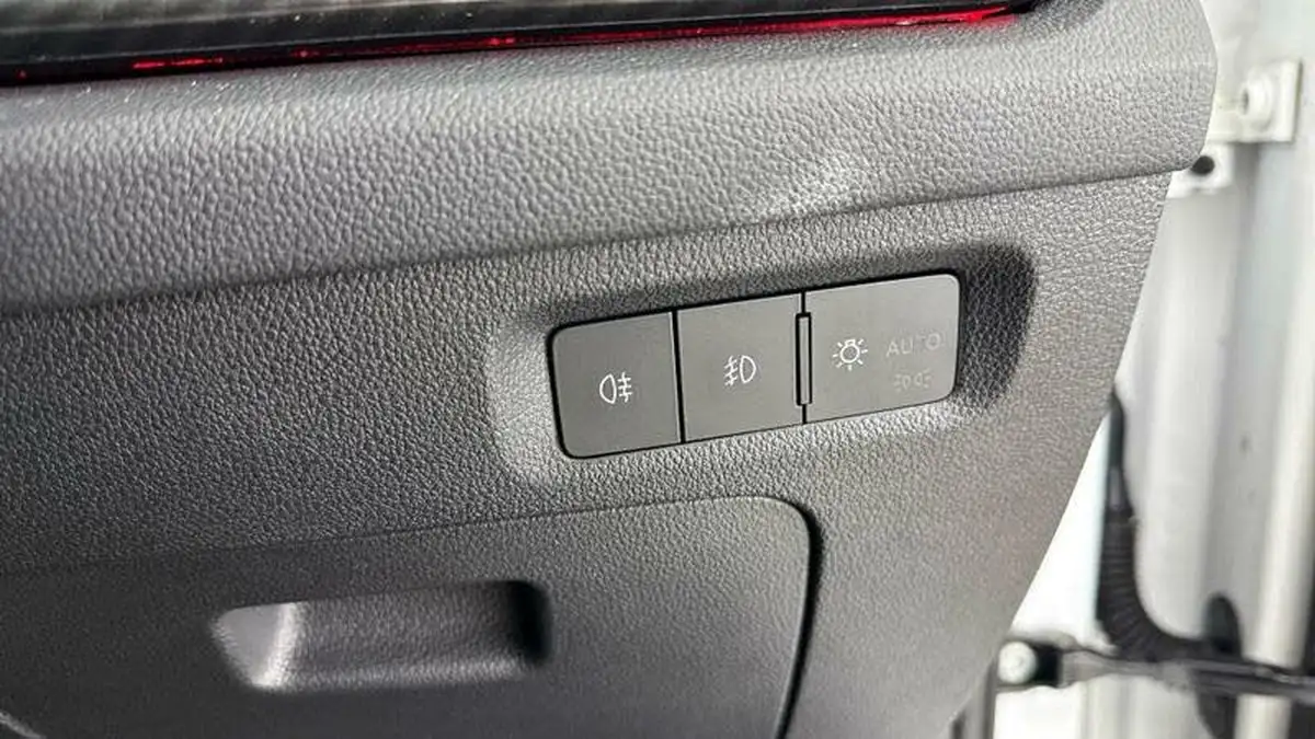 2021-skoda-octavia-20-tsi-vrs-hatchback-dsg-big-18