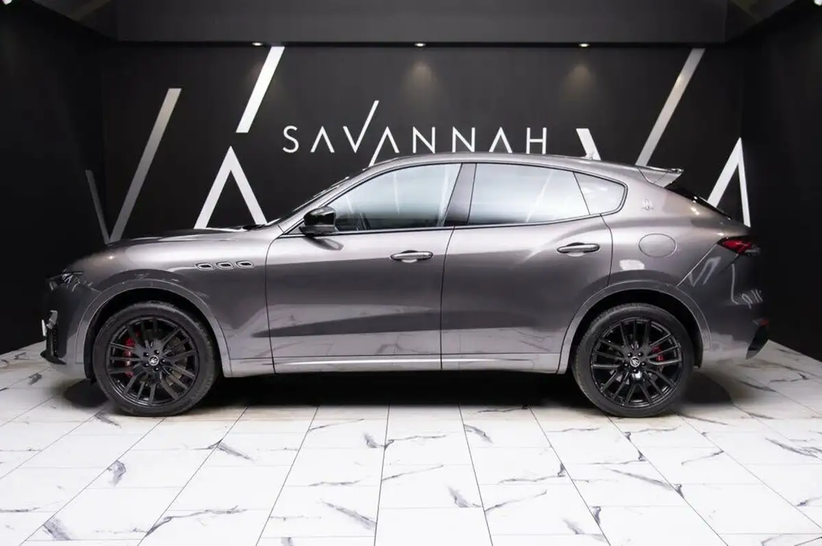 2021-maserati-levante-30-gransport-big-17