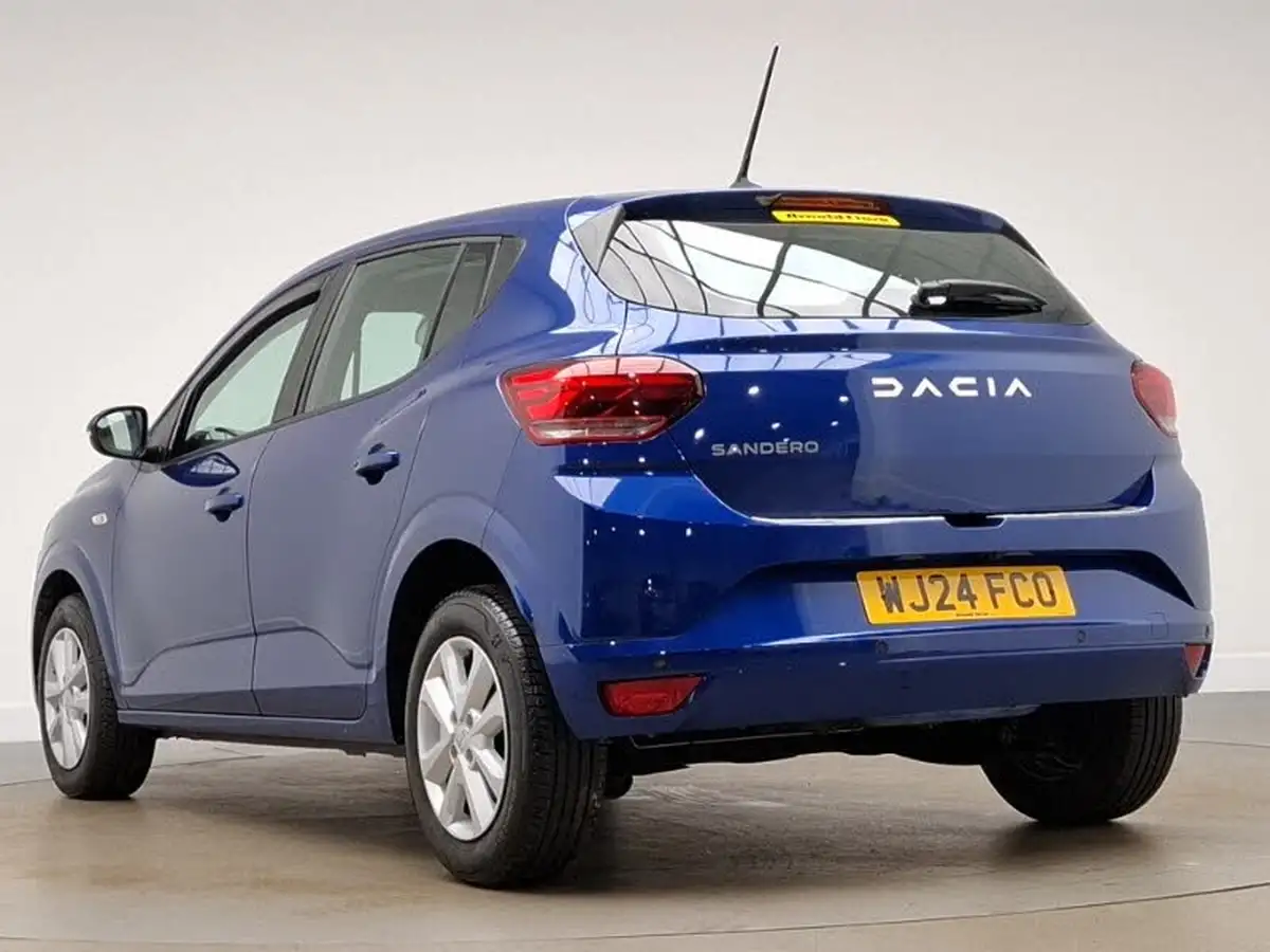 2024-dacia-sandero-10-tce-expression-90bhp-big-1