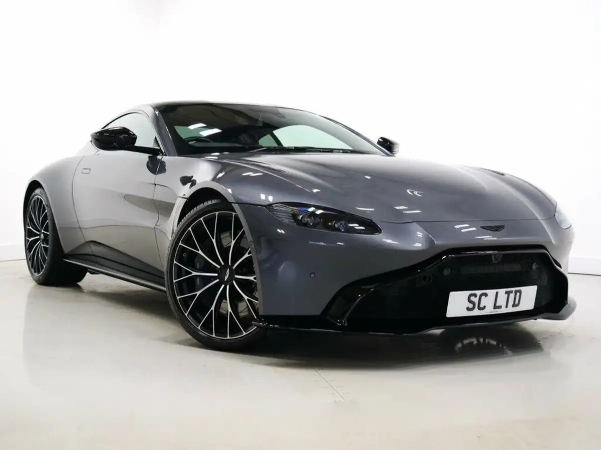 2024-aston-martin-vantage-40-v8-vantage-coupe-auto-big-0
