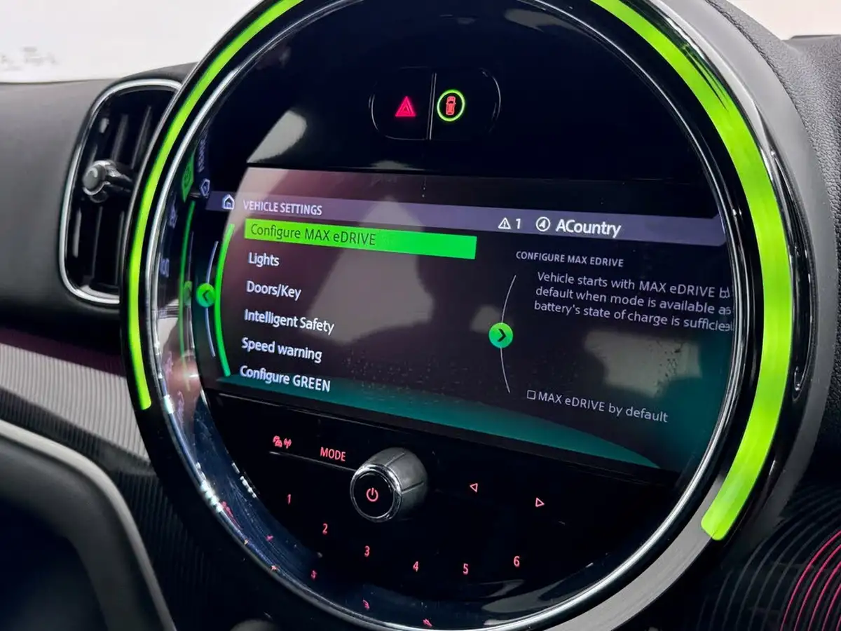 2021-mini-countryman-15-cooper-s-e-phev-exclusive-big-41