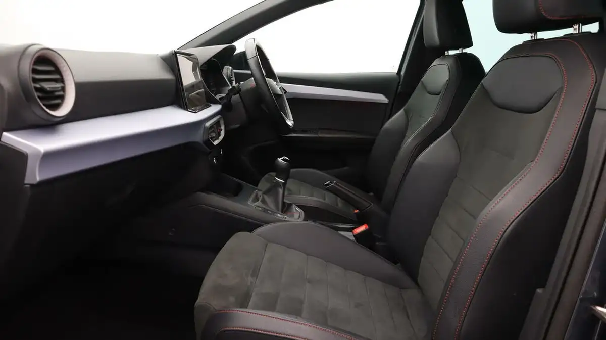 2022-seat-ibiza-10-tsi-fr-sport-110ps-big-14