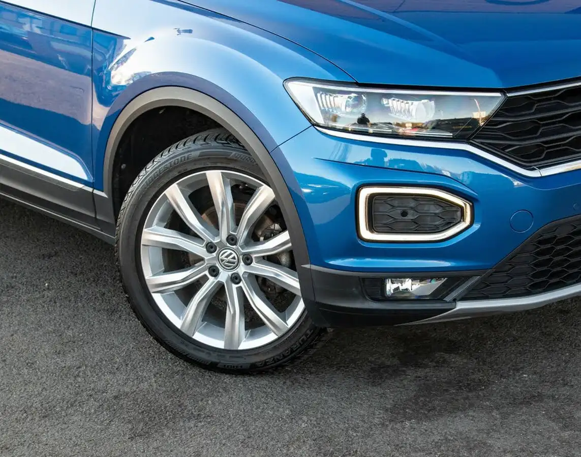 2019-volkswagen-t-roc-16tdi-sel-big-1
