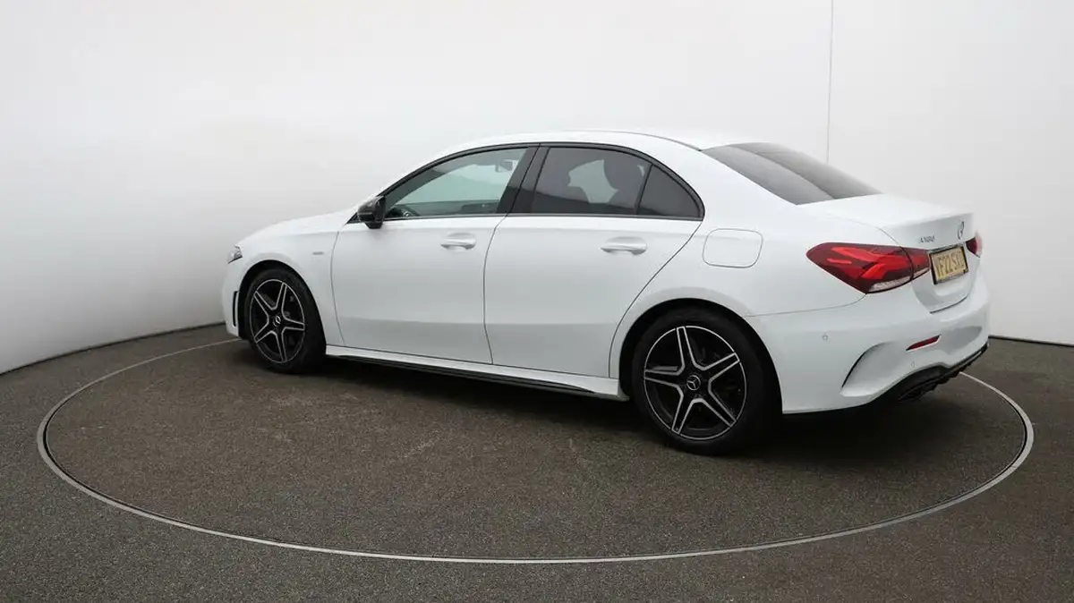 2022-mercedes-benz-a-class-13-a180-amg-line-executive-edition-saloon-4d-7g-dct-big-28