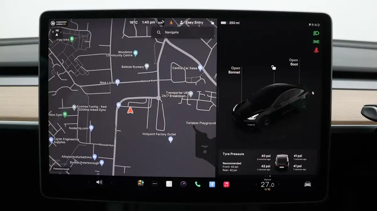 2022-tesla-model-3-e-long-range-big-11