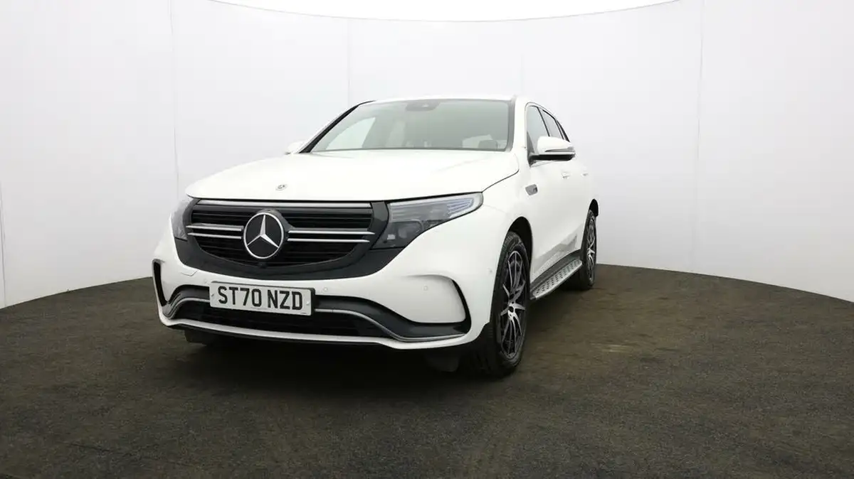 2021-mercedes-benz-eqc-e-eqc-400-amg-line-big-31