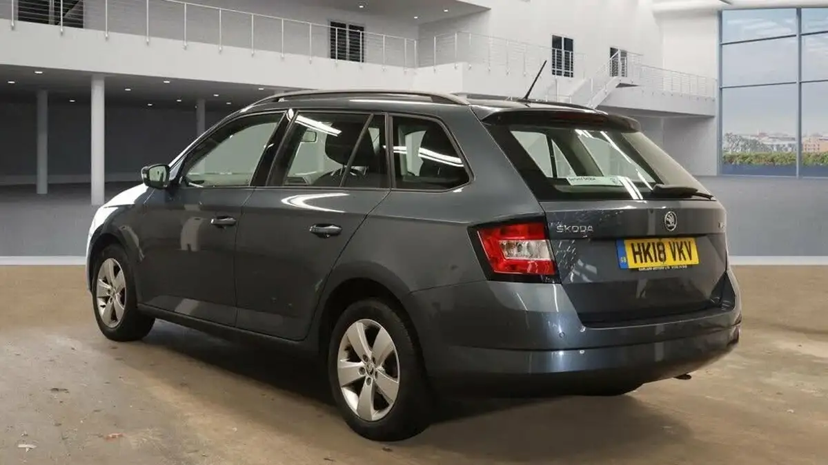 2018-skoda-fabia-10-tsi-se-95ps-estate-big-4