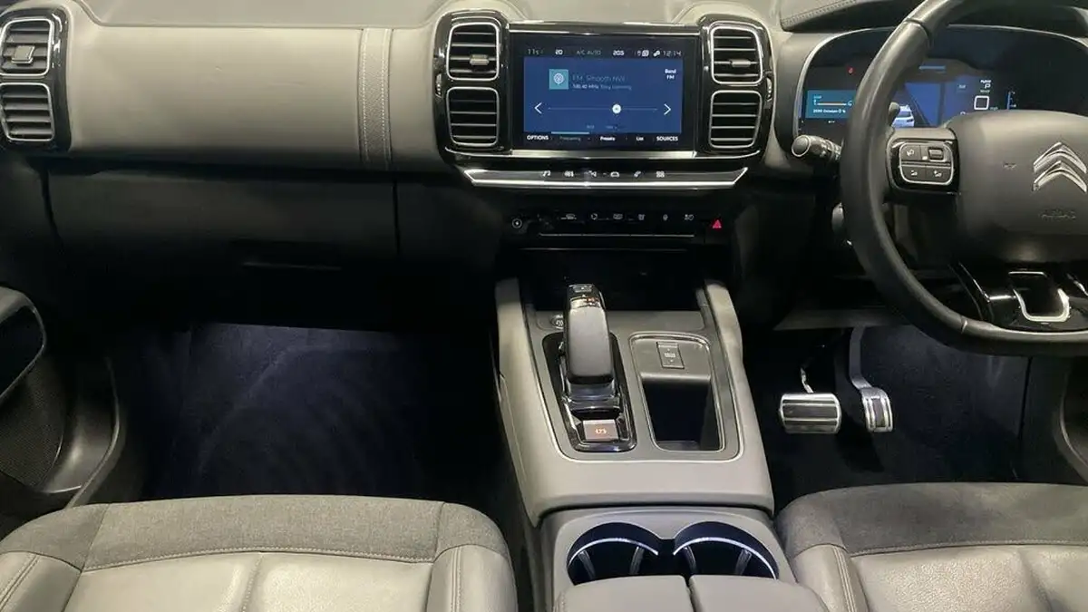 2021-citroen-c5-aircross-16-puretech-shine-plus-5d-big-15