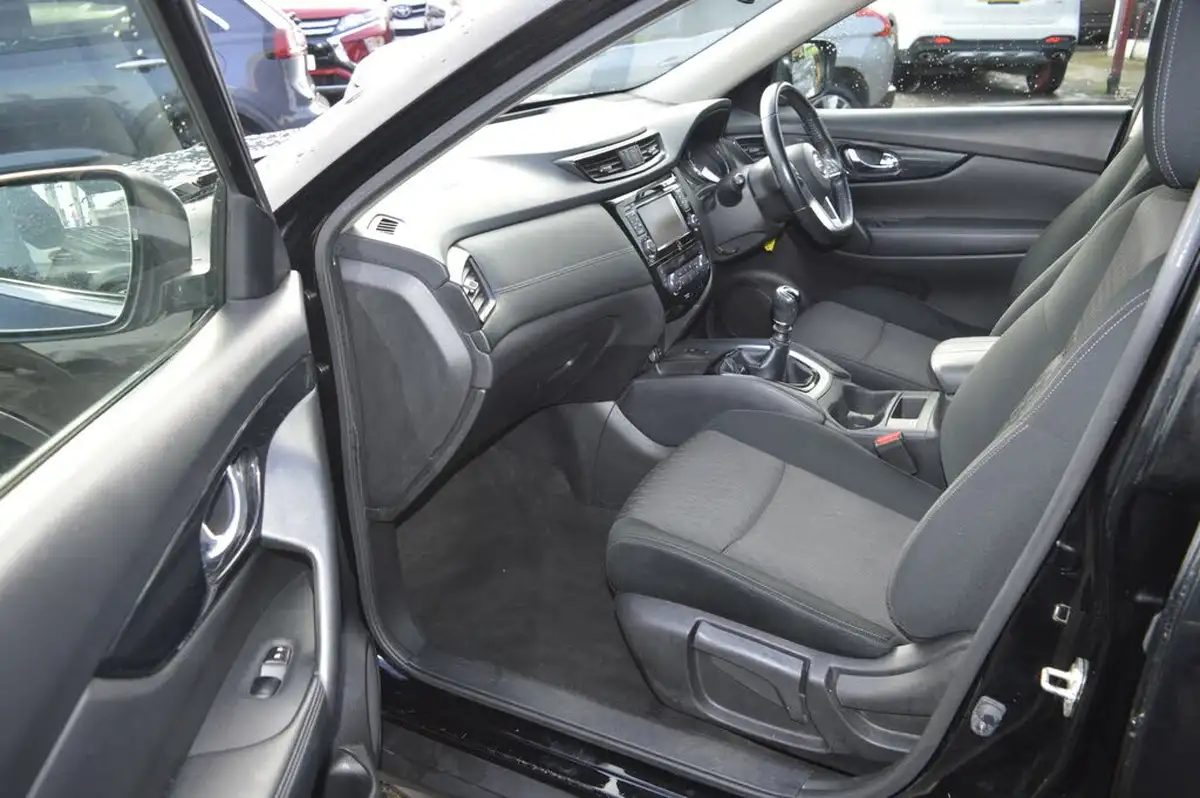 2020-nissan-x-trail-17dci-acenta-premium-5-big-11