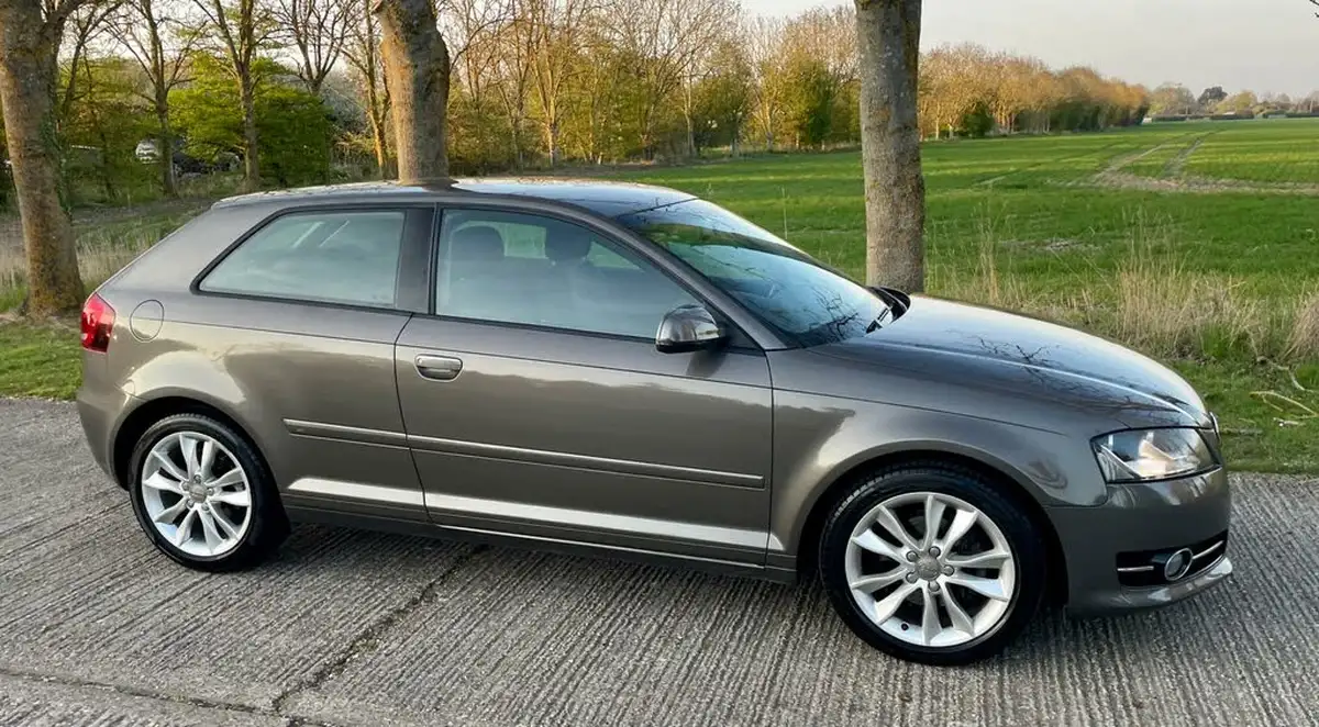 2011-audi-a3-14-sport-tfsi-hatchback-3d-big-20
