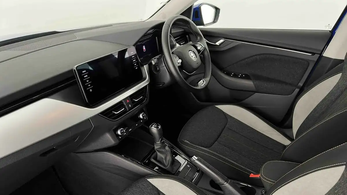 2021-skoda-kamiq-10-tsi-se-l-109ps-dsg-big-7