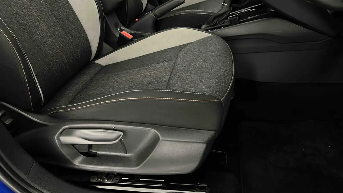 2021-skoda-kamiq-10-tsi-se-l-109ps-dsg-big-31