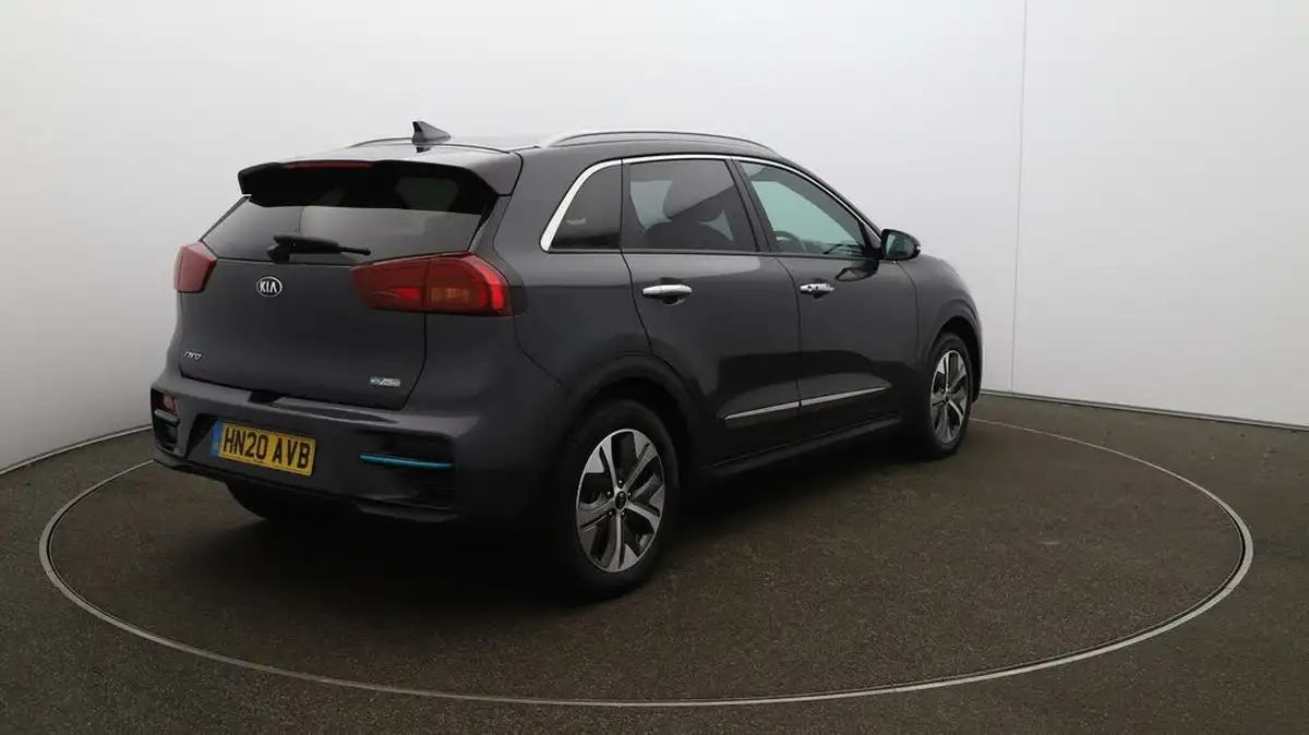 2020-kia-e-niro-ev-4-big-45