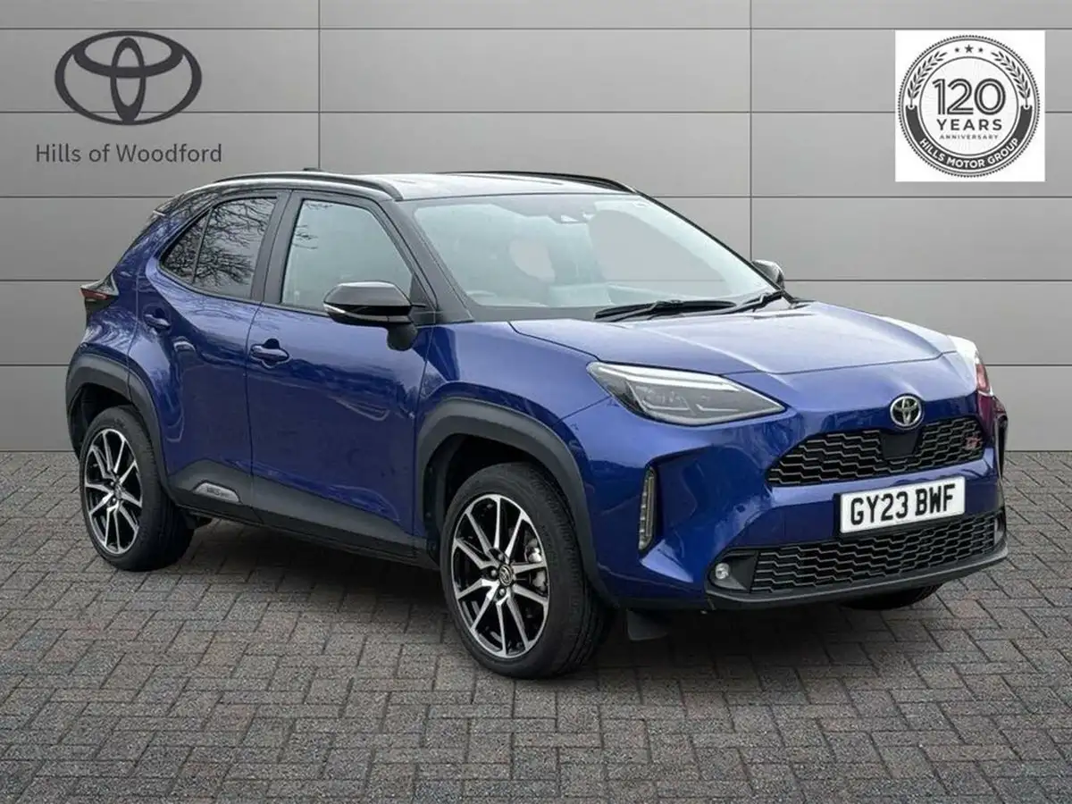2023-toyota-yaris-cross-15-vvt-i-gr-sport-big-0