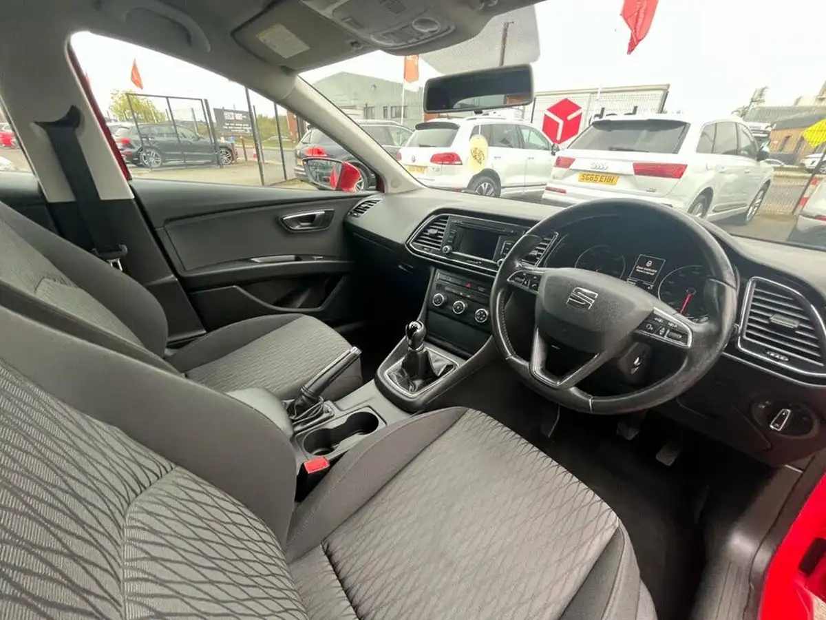 2013-seat-leon-16td-se-big-11