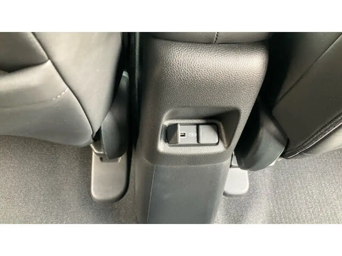 2022-honda-jazz-15-i-mmd-ex-107ps-big-43