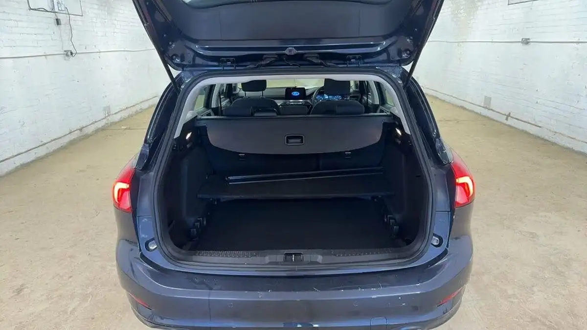 2021-ford-focus-10t-titanium-edition-125ps-hybrid-mhev-estate-big-4