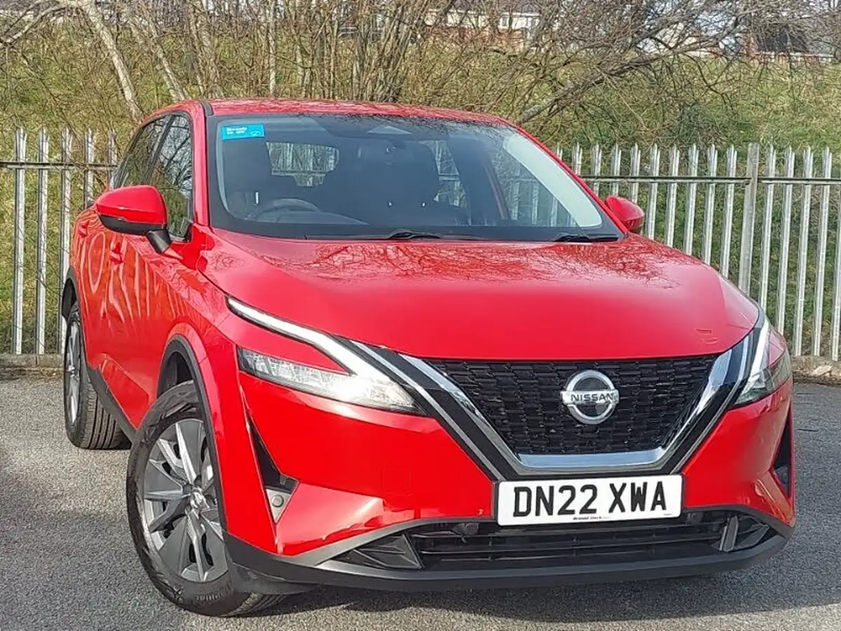 2021-nissan-qashqai-13-dig-t-visia-big-0