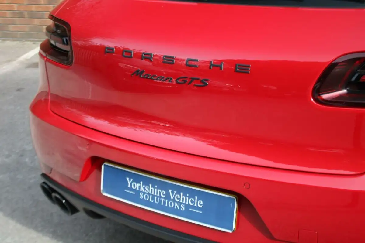 2017-porsche-macan-30-gts-ss-big-43