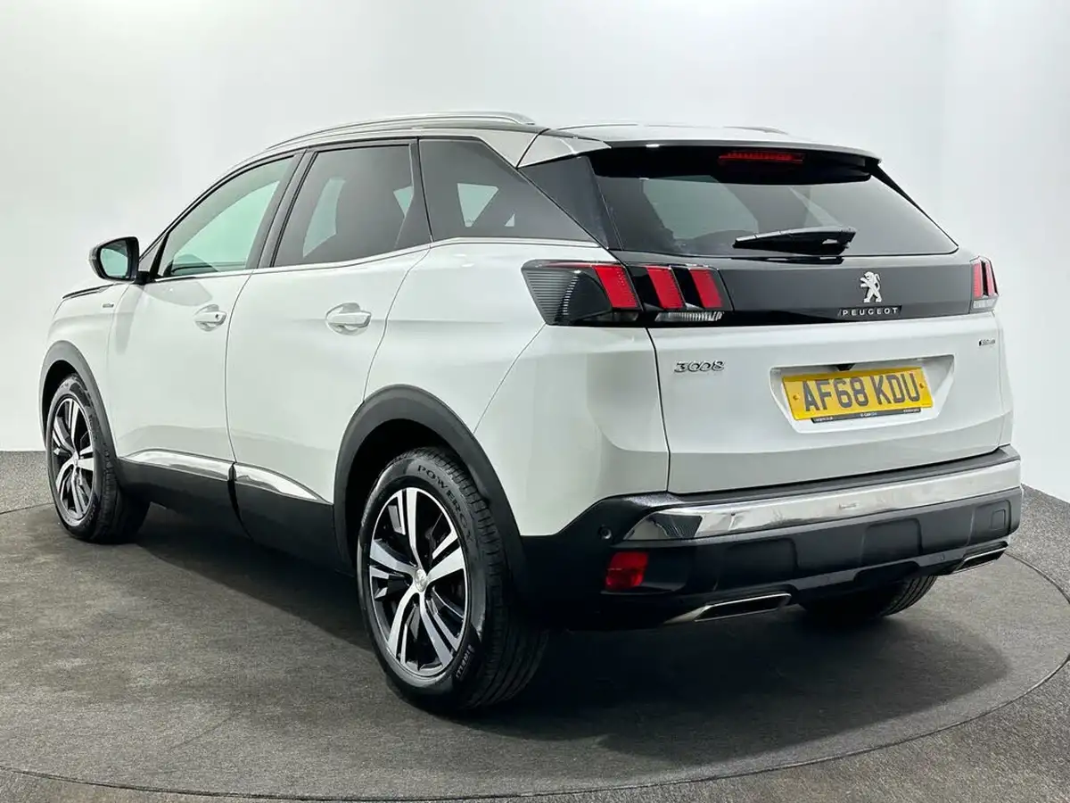 2018-peugeot-3008-suv-12-puretech-gt-line-big-4