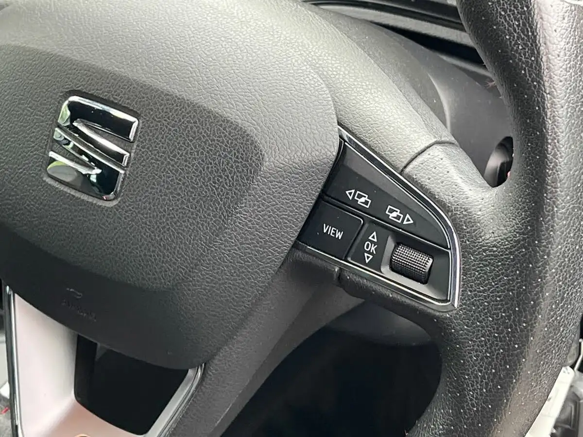 2021-seat-arona-10-tsi-fr-red-edition-big-22