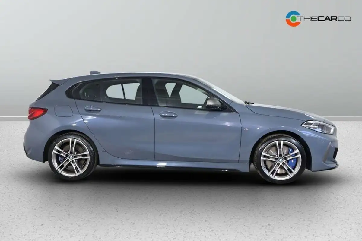 2021-bmw-1-series-20-m135i-xdrive-big-6