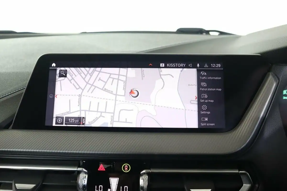 2021-bmw-1-series-20-m135i-xdrive-big-30
