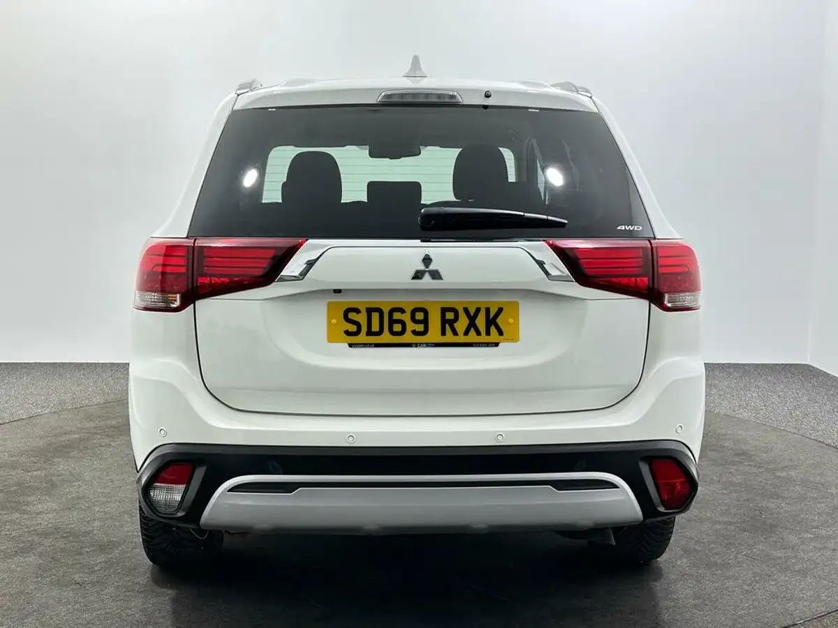 2019-mitsubishi-outlander-20-design-big-5