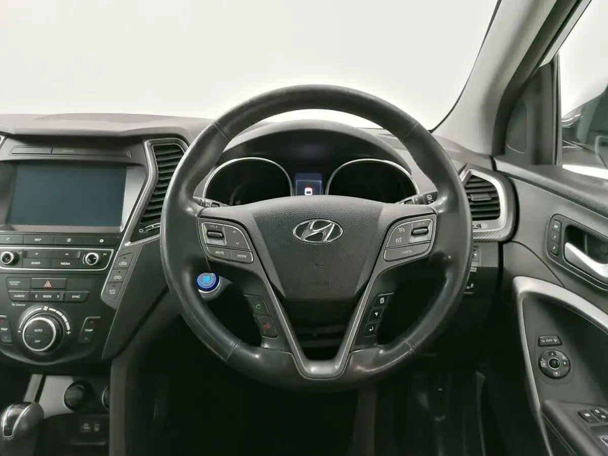 2016-hyundai-santa-fe-22-crdi-premium-se-22-crdi-200ps-blue-drive-isg-auto-big-9