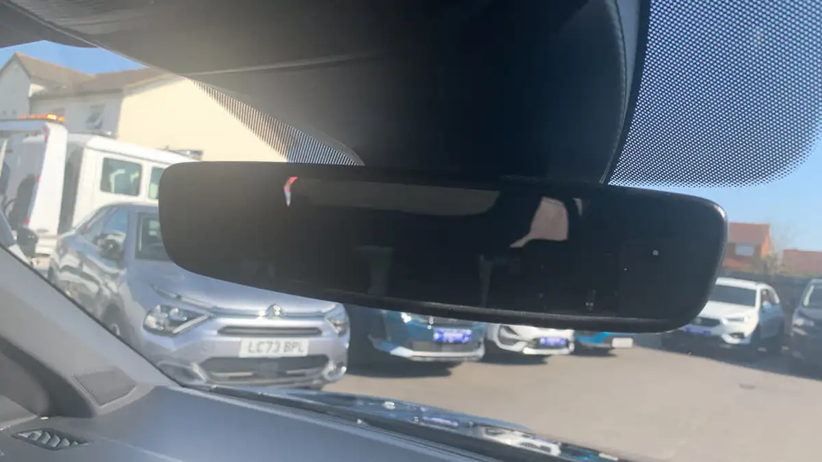 2018-volkswagen-t-roc-20-tsi-sel-ss-big-36