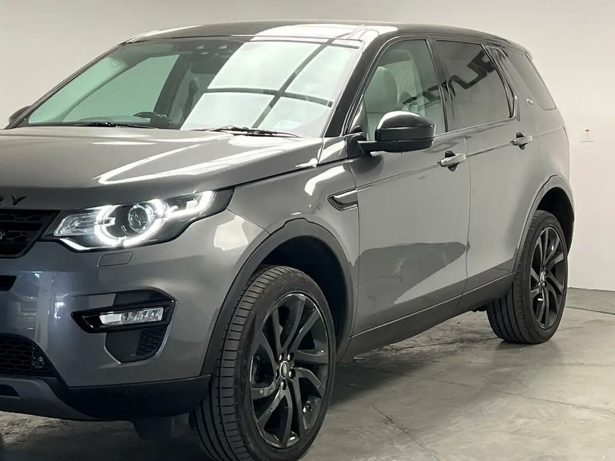 2018-land-rover-discovery-sport-20td4-hse-black-big-2