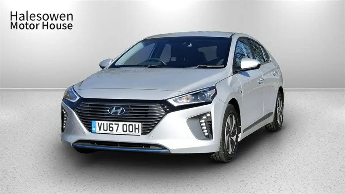 2017-hyundai-ioniq-16-gdi-premium-se-hybrid-big-5