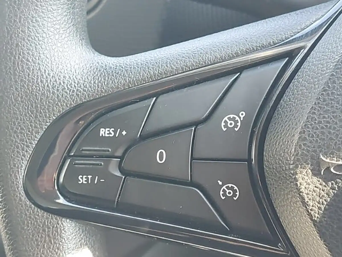 2022-renault-trafic-20dci-ll30-130-business-panel-big-12