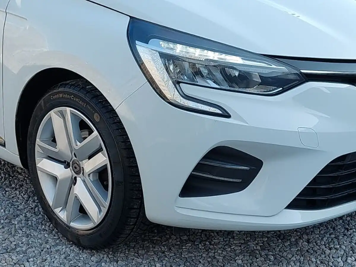 2021-renault-clio-10-sce-play-75bhp-big-8