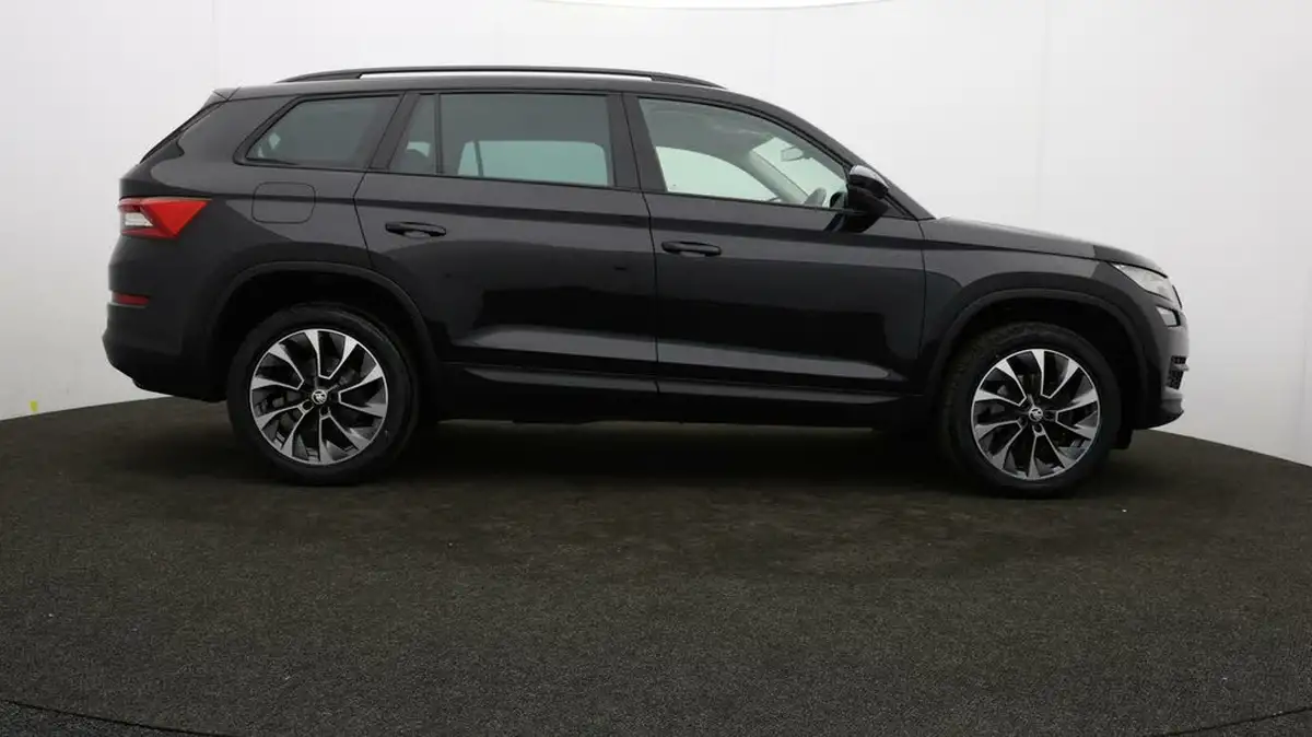 2020-skoda-kodiaq-15-tsi-se-drive-big-31