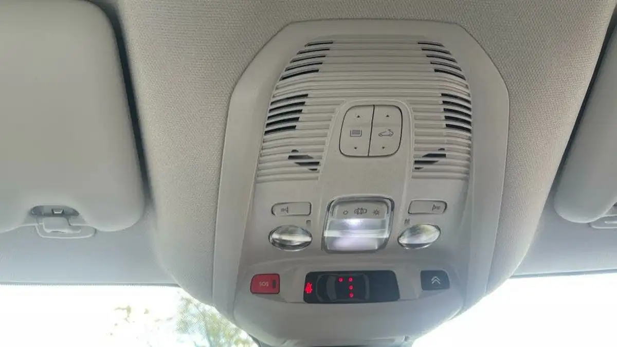 2024-citroen-c5-aircross-16-puretech-e-series-big-35
