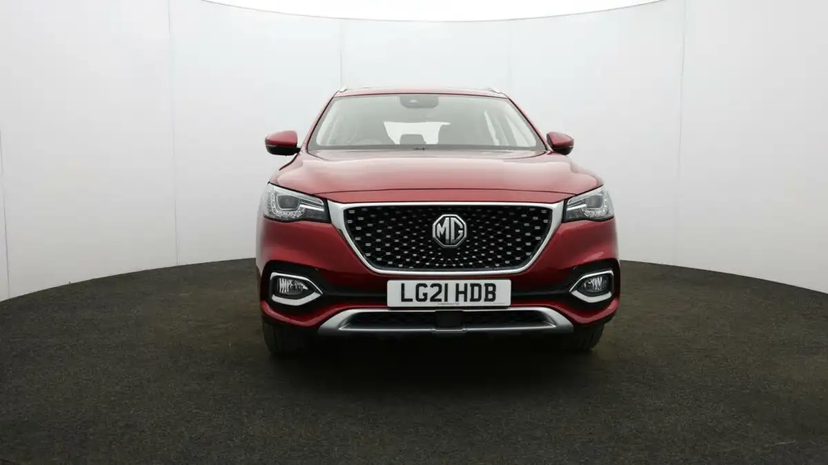 2021-mg-hs-15t-gdi-exclusive-162ps-big-34