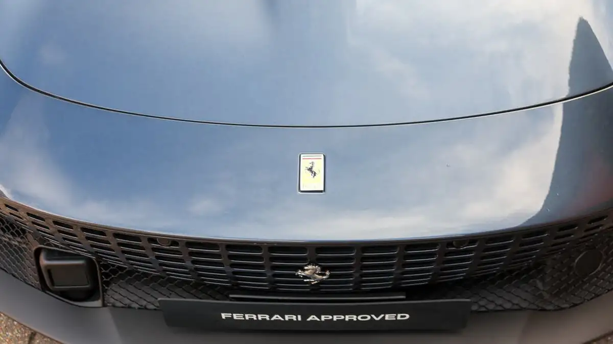 2024-ferrari-roma-38t-v8-spider-f1-dct-euro-6-ss-2dr-big-23